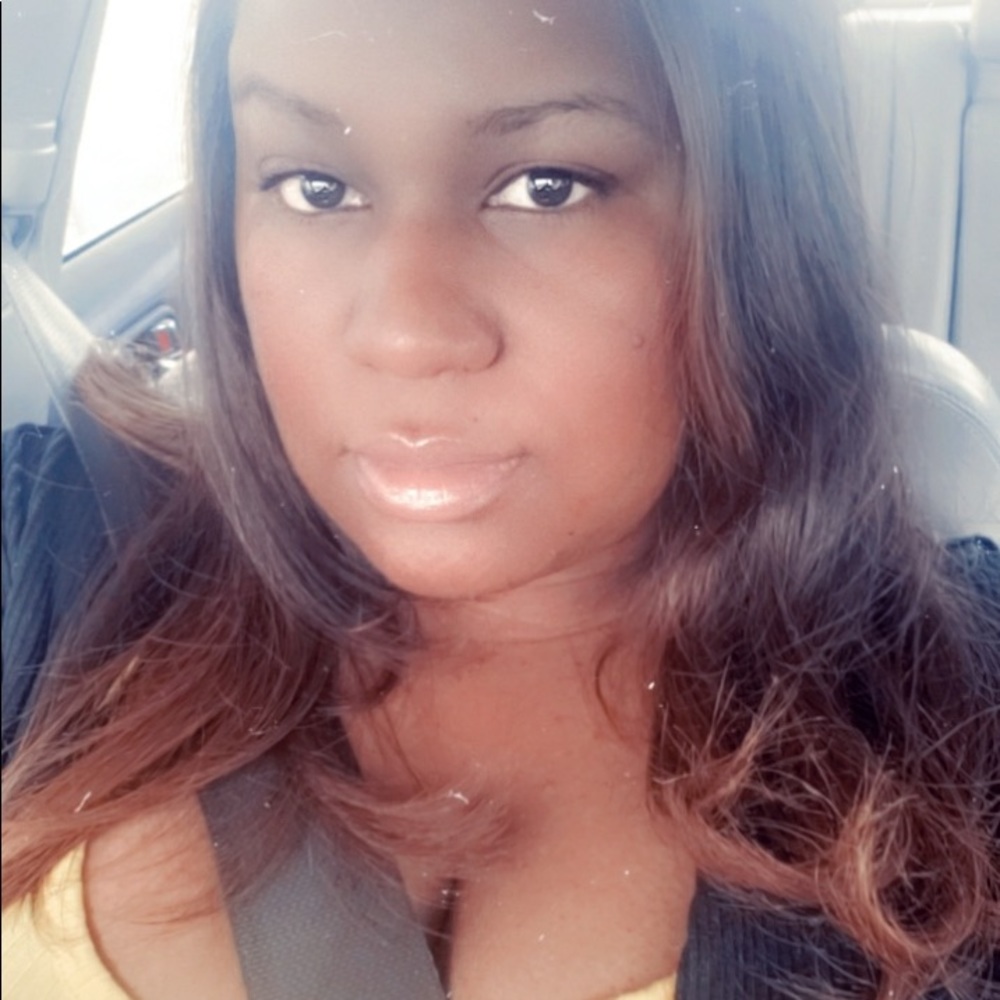 Meet your Posher, Myangela